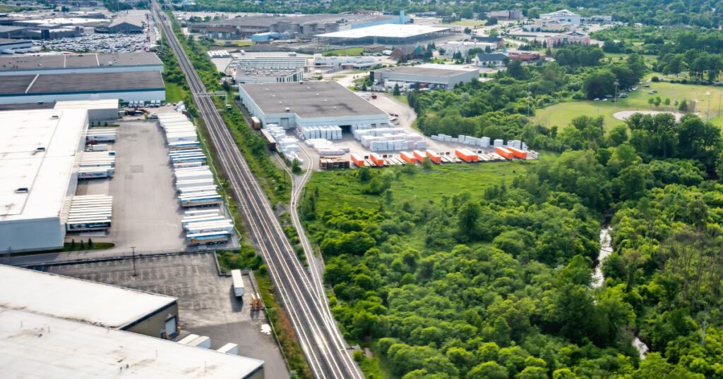 Panoramic view of Etobicoke showcasing prime real estate investment opportunities.